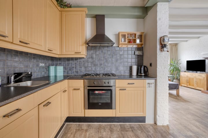 Foto 17 van Bouwensstraat 12