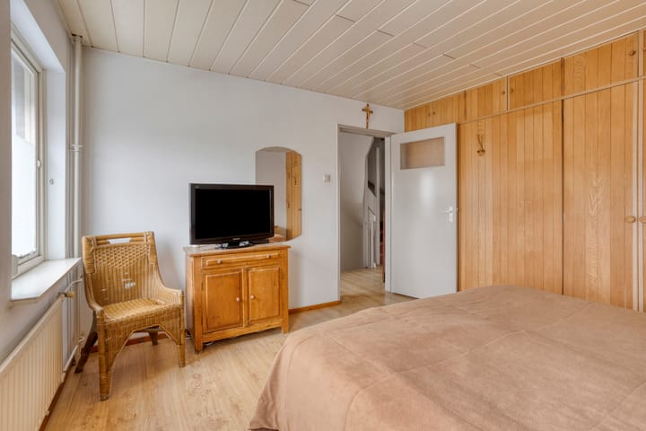 Foto 21 van Bouwensstraat 12