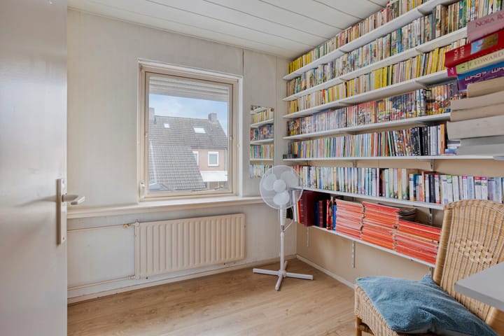 Foto 23 van Bouwensstraat 12