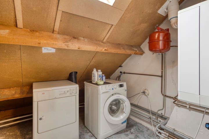 Foto 29 van Bouwensstraat 12