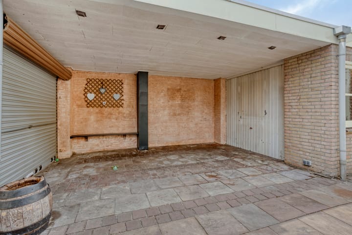 Foto 34 van Bouwensstraat 12