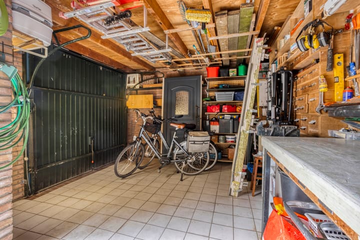 Foto 35 van Bouwensstraat 12