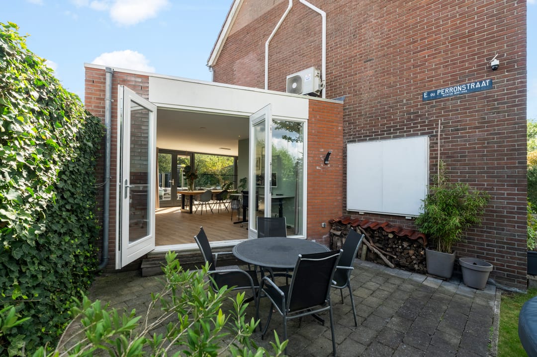 Foto 61 van J.Slauerhoffstraat 10