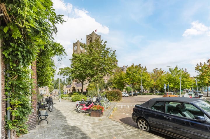 Foto 2 van Emmaplein 38-RD