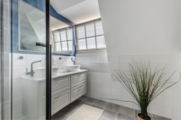 Foto 30 van Emmaplein 38-RD