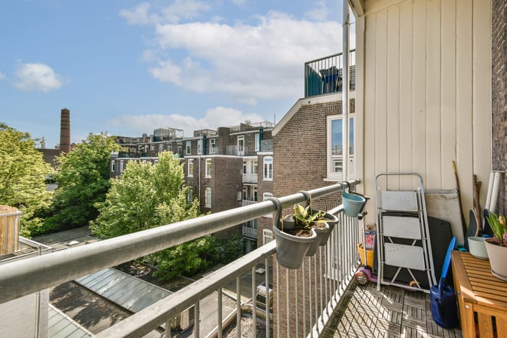 Foto 11 van Van Woustraat 143-3