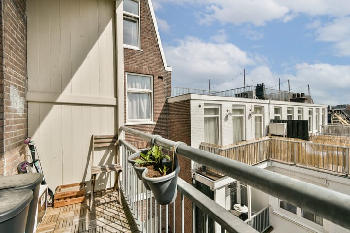 Foto 12 van Van Woustraat 143-3