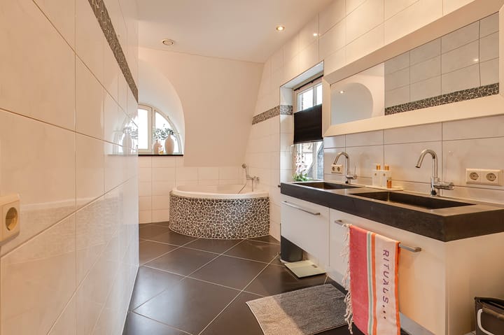 Photo 29 of Dorpsstraat 60-A