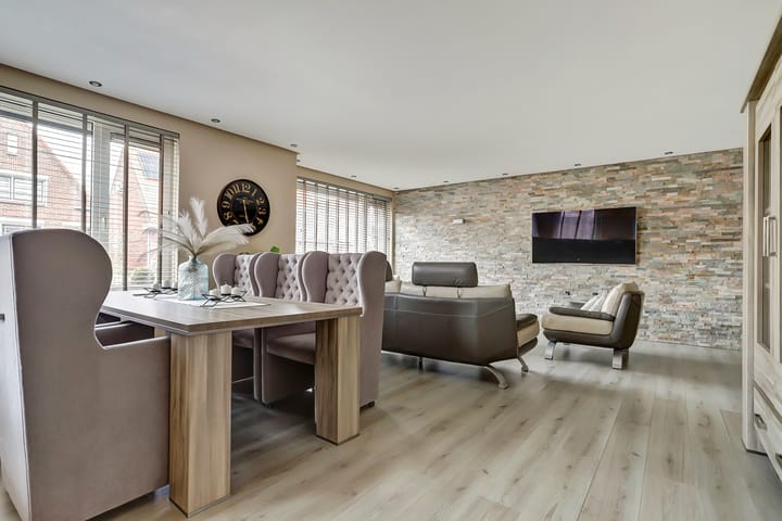 Foto 9 van Adriaan Butijnweg 50-A