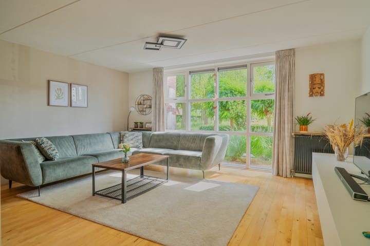 Foto 3 van Albertus van Leusenweg 59