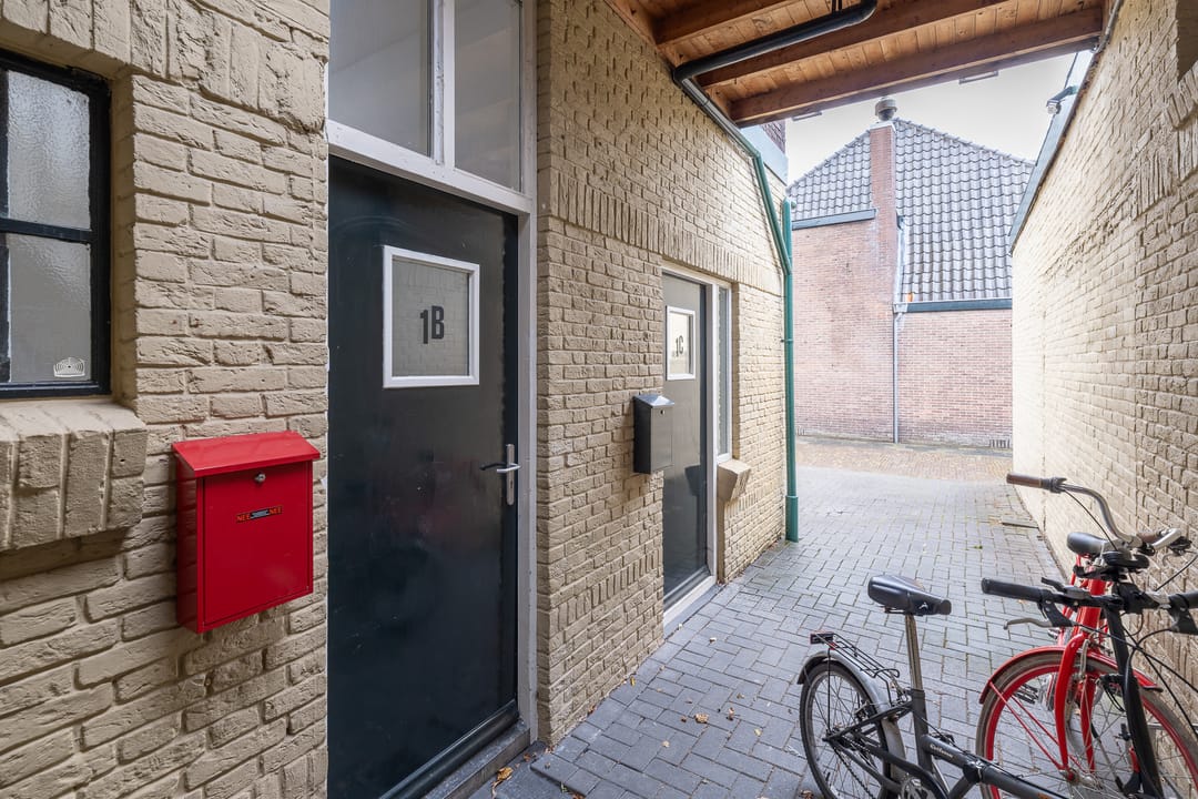 Photo 38 of 1e Oosterstraat 1-B