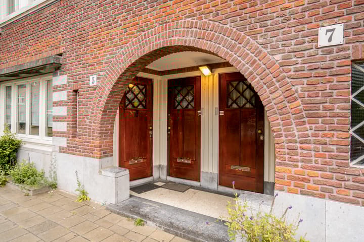 Foto 2 van Afrikanerplein 5-1