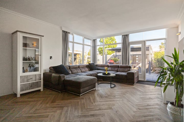 Foto 8 van Kruiszwin 2268