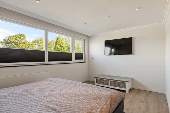 Foto 17 van Kruiszwin 2268