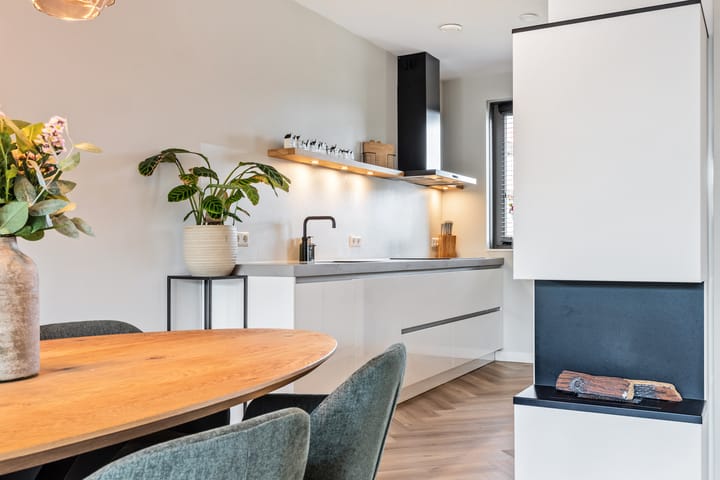 Photo 17 of Burgemeester Verdaasdonkstraat 39