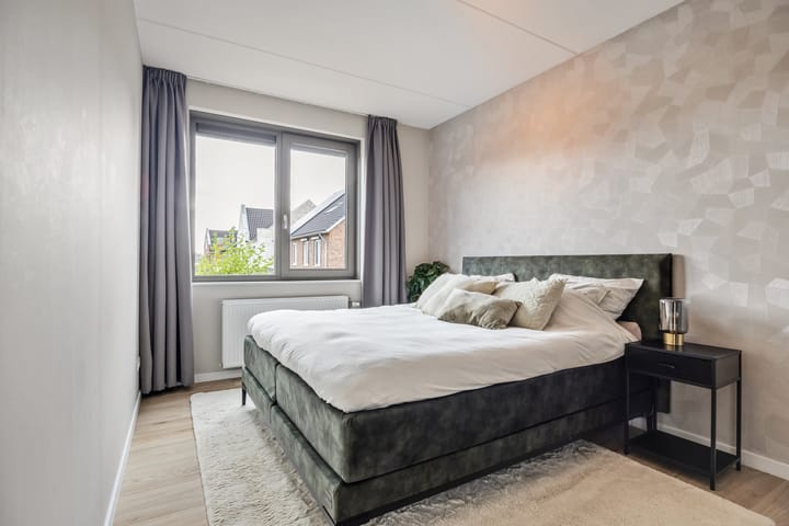 Photo 20 of Burgemeester Verdaasdonkstraat 39