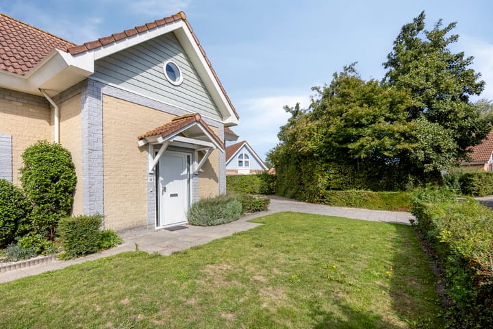 Vrijstaande woning te koop: Oosterscheldelaan 50, Kamperland