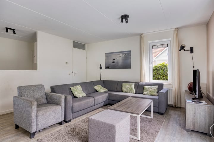 Vrijstaande woning te koop: Oosterscheldelaan 50, Kamperland