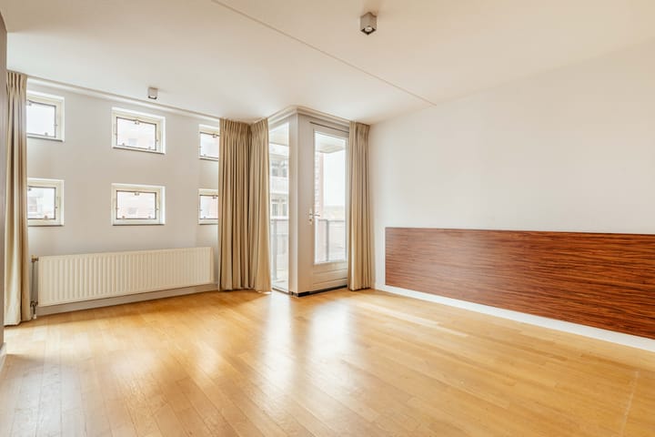 Foto 10 van Valkenburgerstraat 186-K