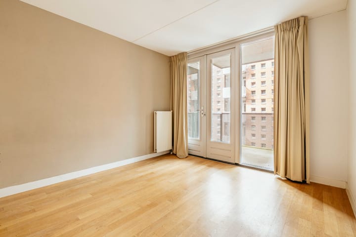 Foto 16 van Valkenburgerstraat 186-K