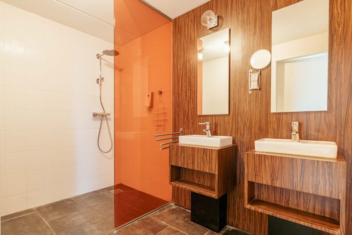 Foto 13 van Valkenburgerstraat 186-K