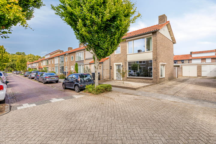 Foto 5 van Alb. Thijmstraat 10