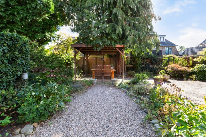 Photo 4 of Aagje Dekenlaan 12