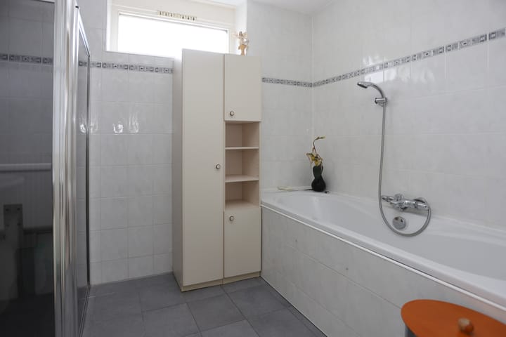 Foto 22 van Brouwerstraat 46