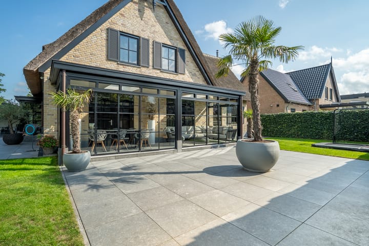 Photo 47 of Spaaklaan 55