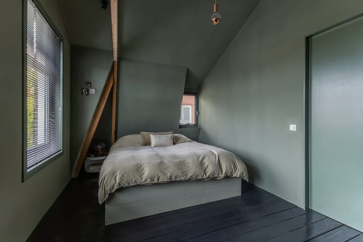 Photo 32 of Oranjestraat 1