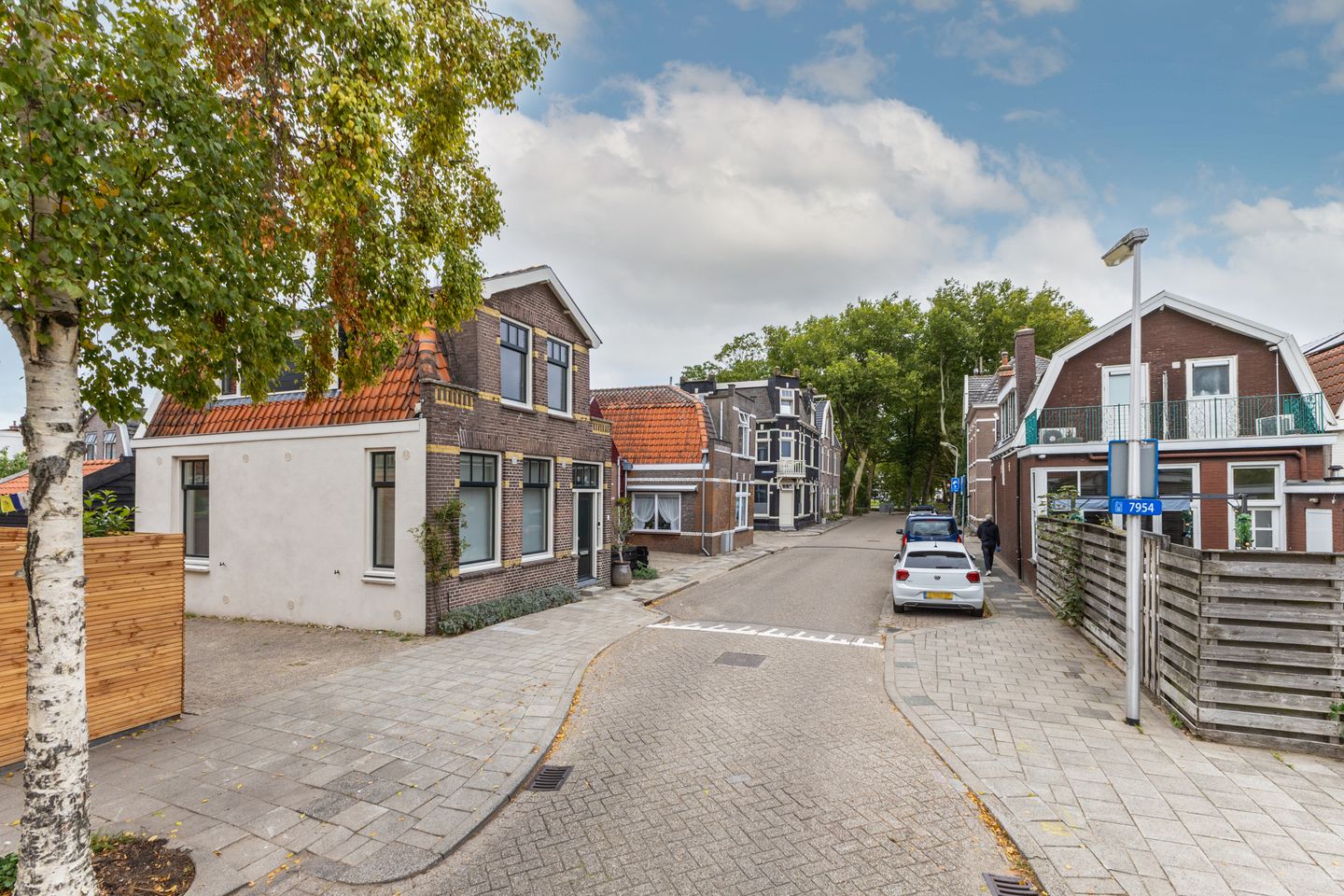 Photo 49 of Oranjestraat 1