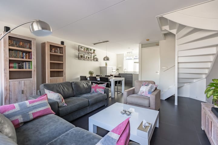 Foto 9 van Prinsenstraat 14