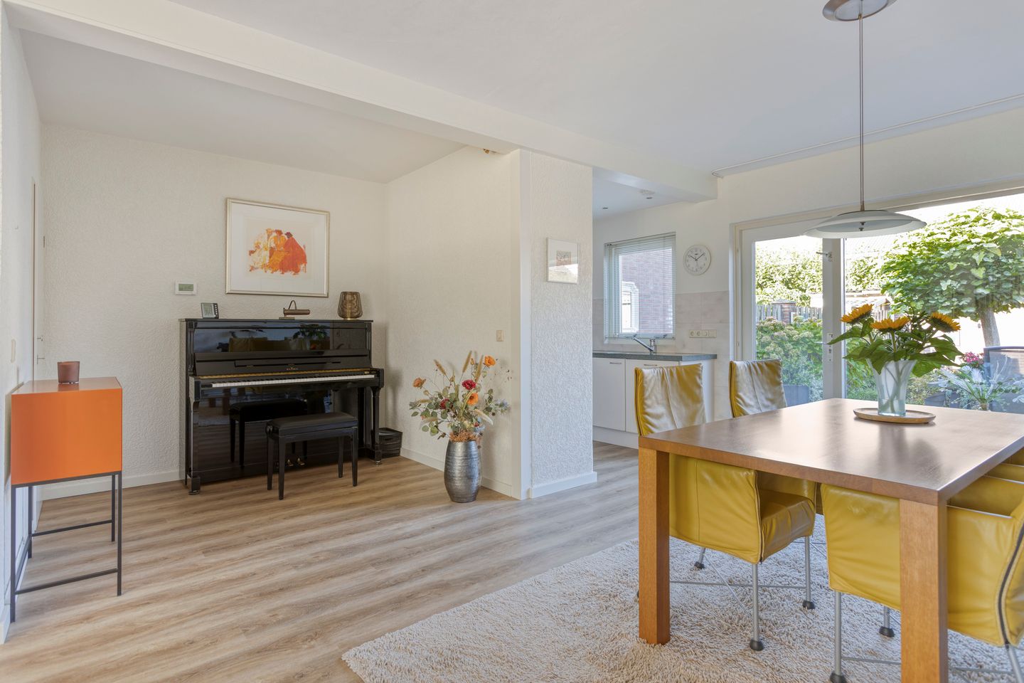 Foto 14 van Busweg 57