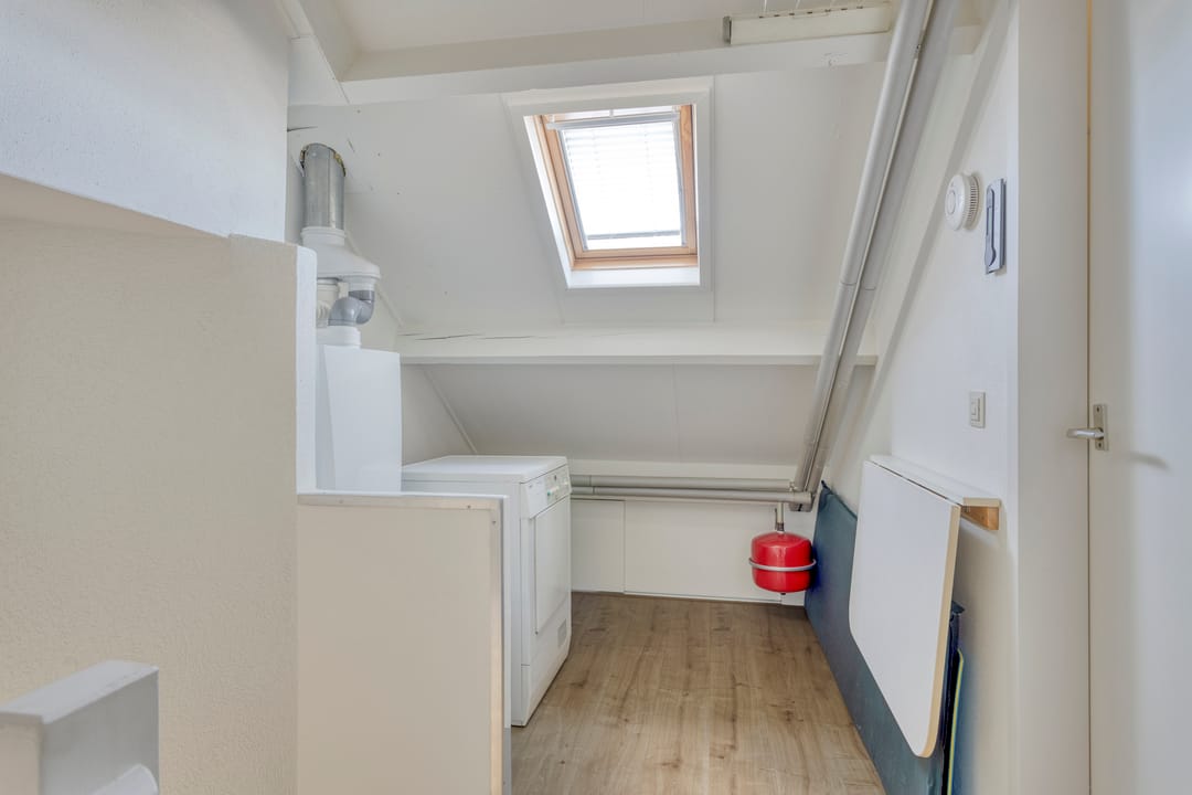 Foto 26 van Busweg 57