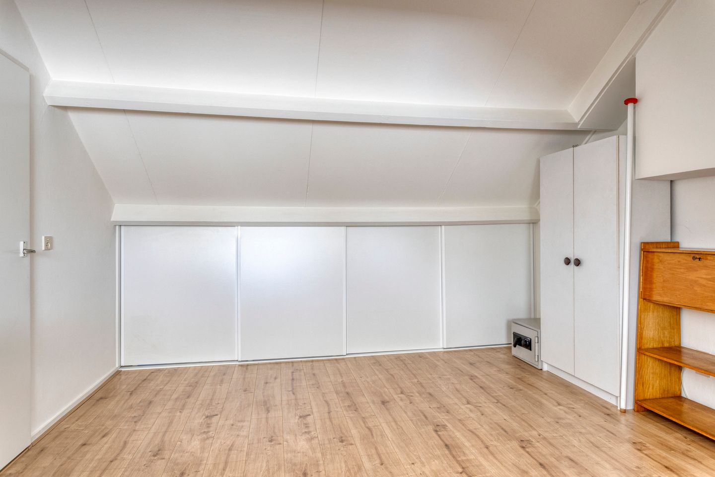 Foto 29 van Busweg 57