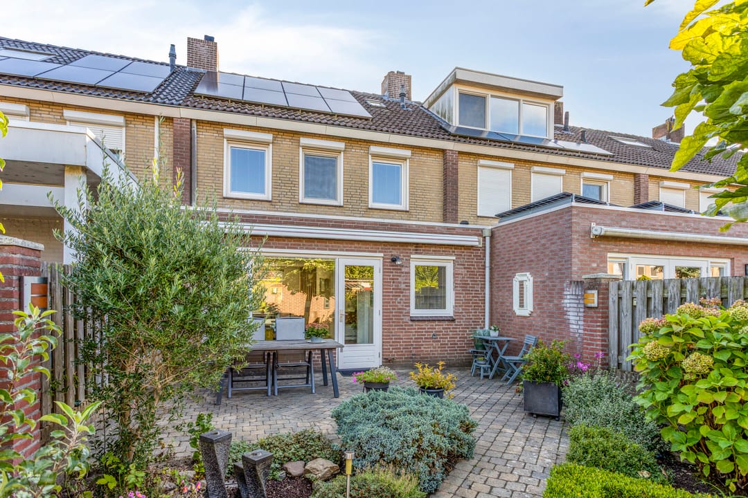 Foto 31 van Busweg 57