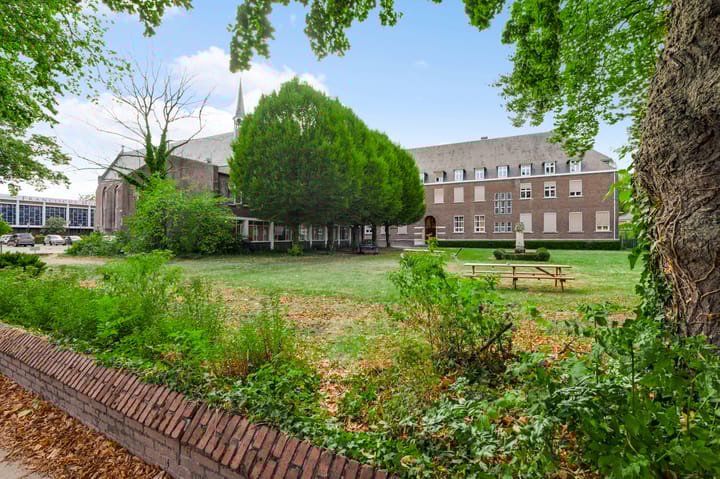 Foto 2 van Biest 108