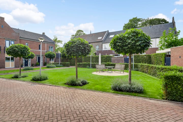 Foto 3 van Biest 108