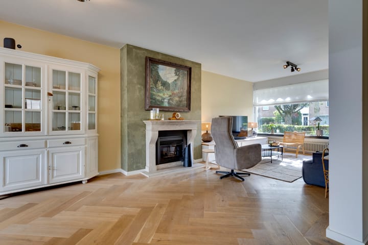 Foto 8 van Einthovenstraat 5