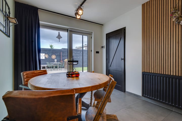 Foto 11 van Einthovenstraat 5