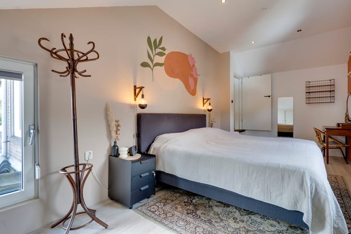 Foto 16 van Einthovenstraat 5