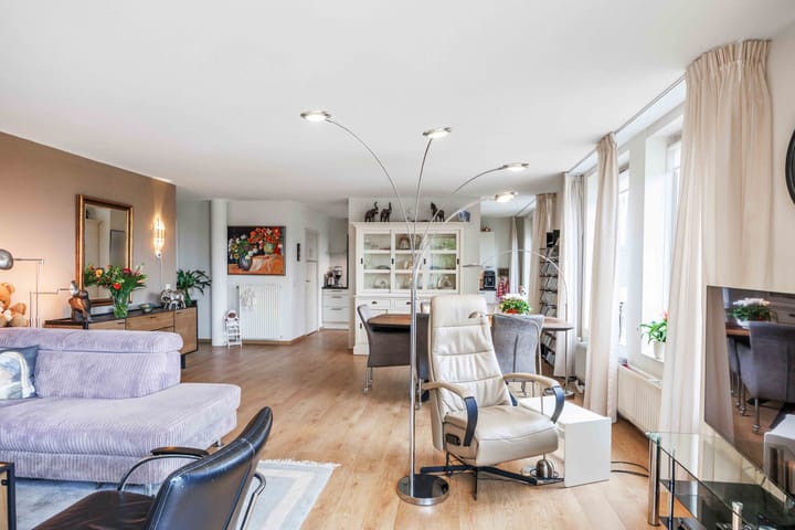 Foto 24 van Skries 19-J