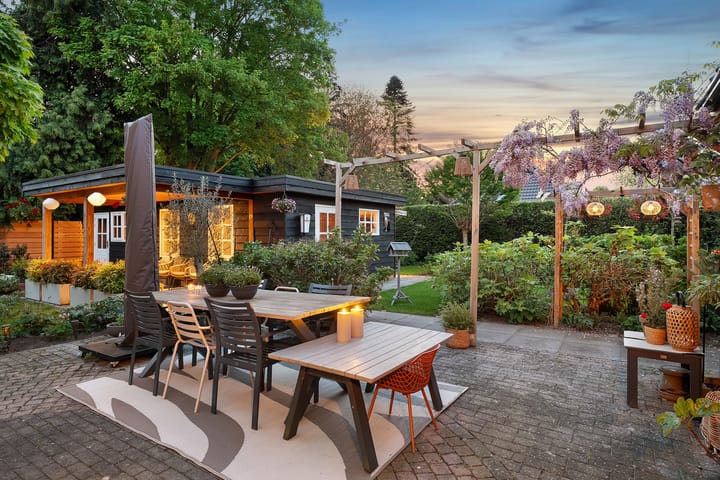 Foto 12 van Moerheimstraat 104