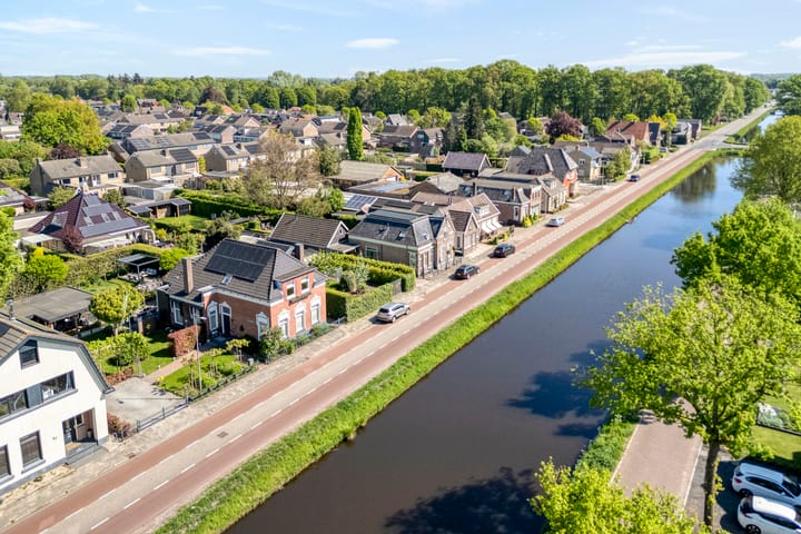 Foto 22 van Moerheimstraat 104