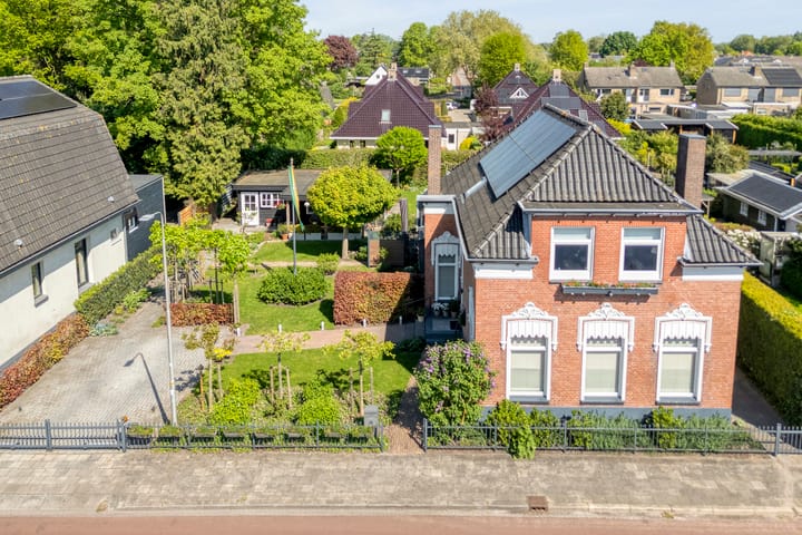 Foto 24 van Moerheimstraat 104