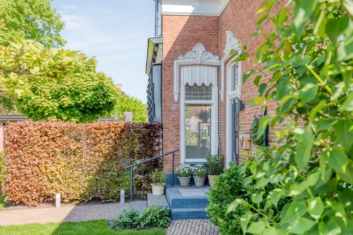 Foto 36 van Moerheimstraat 104