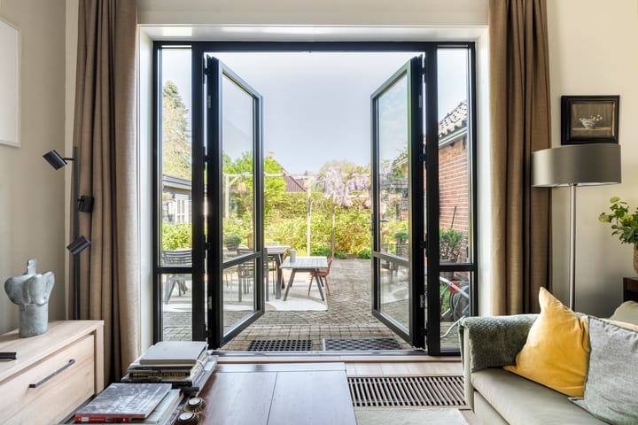 Foto 46 van Moerheimstraat 104