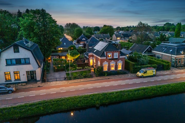 Foto 86 van Moerheimstraat 104