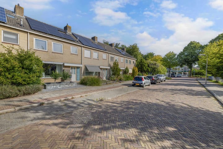 Photo 10 of Sportweg 65