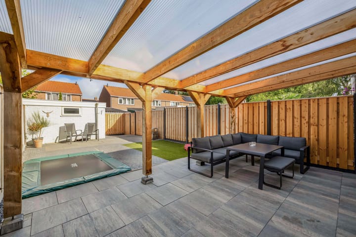 Photo 33 of Sportweg 65